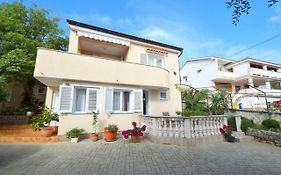 Apartments Julia